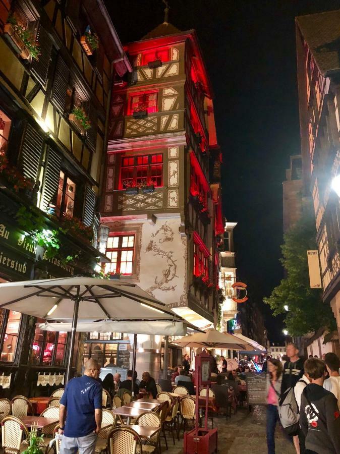 Grand 3 Pieces Stationnement Gratuit Dans La Rue Apartman Strasbourg Kültér fotó